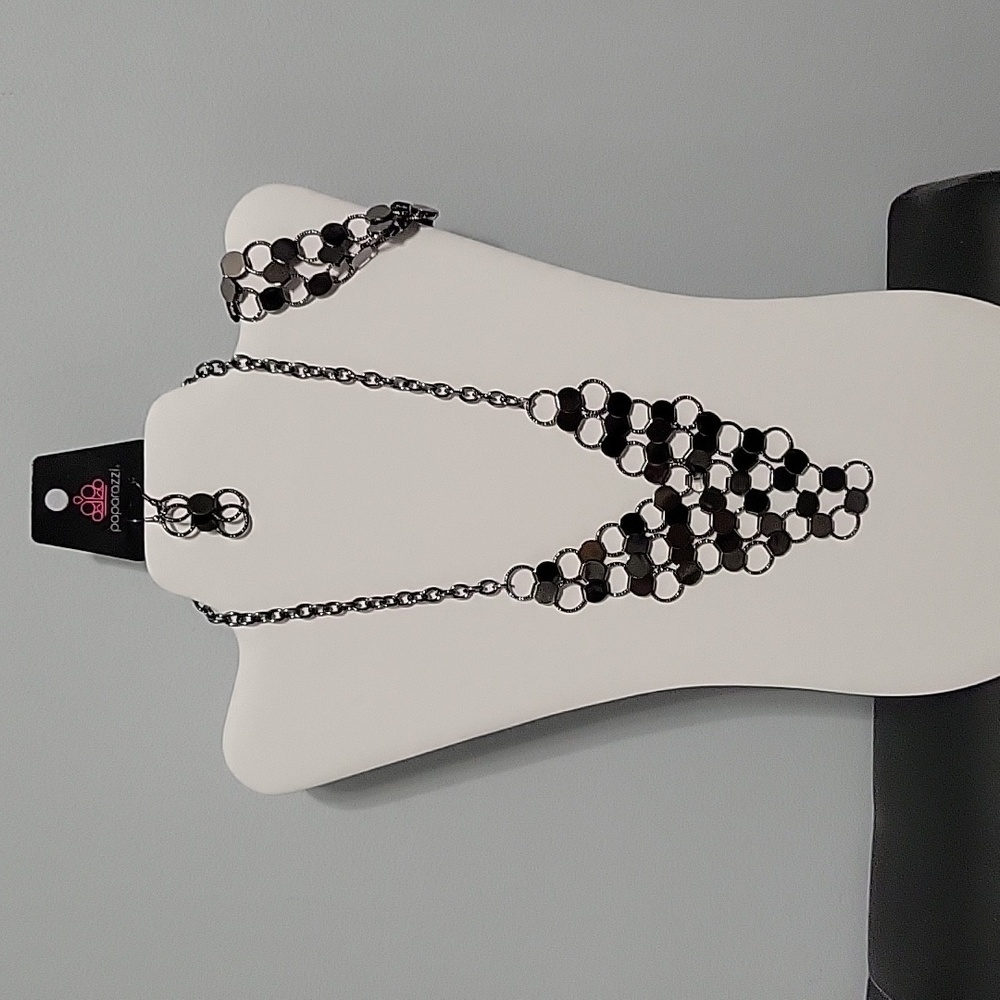 7 piece Paparazzi jewelry bundle